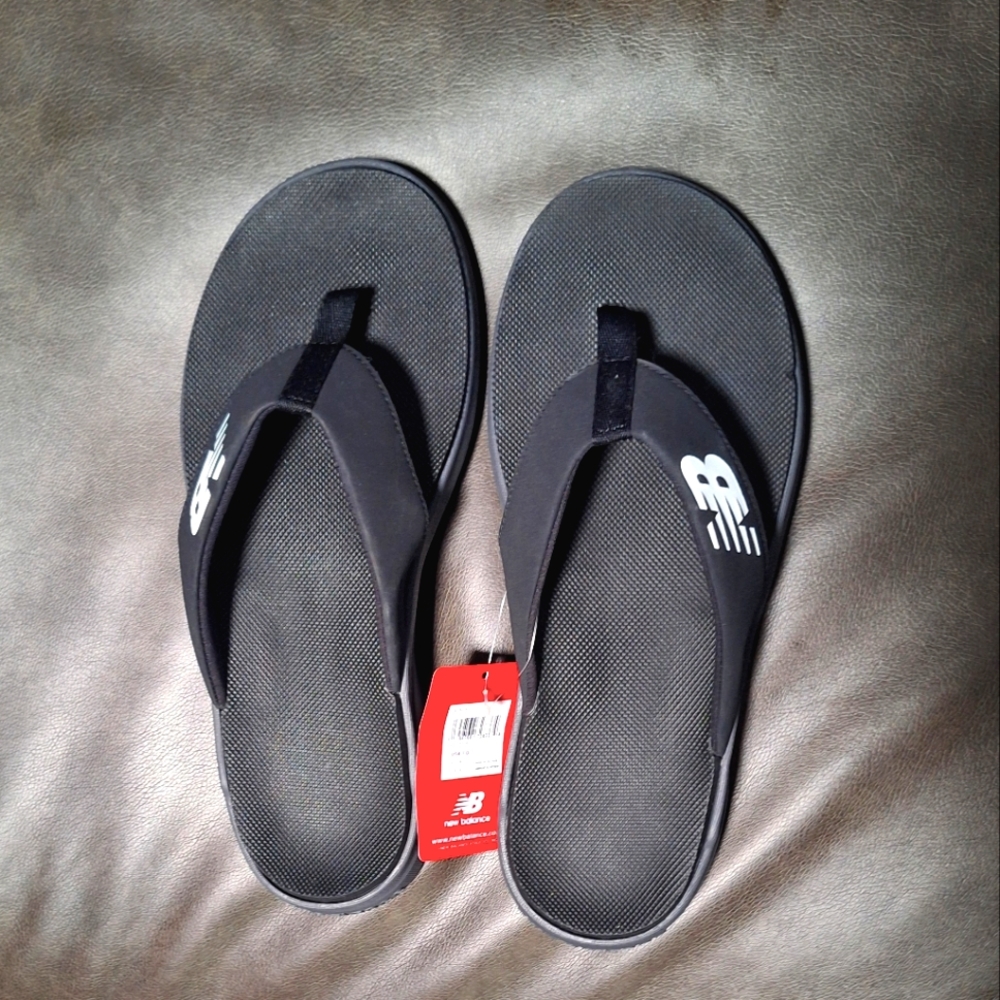 New Balance Flip Flops Size 8